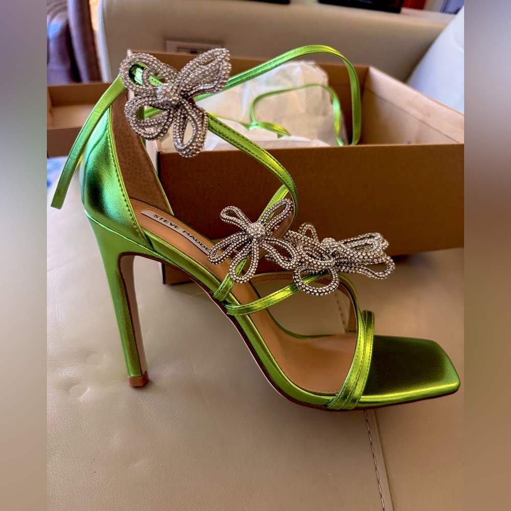 Steve Madden Metallic Green Strappy Heels